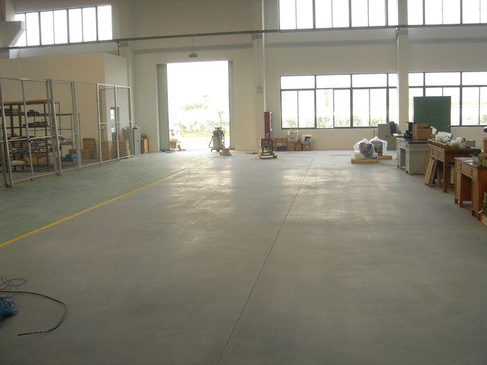 不發(fā)火耐磨地坪